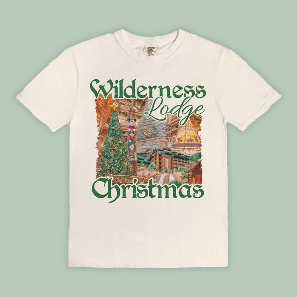 Wilderness Lodge Christmas | T-Shirt