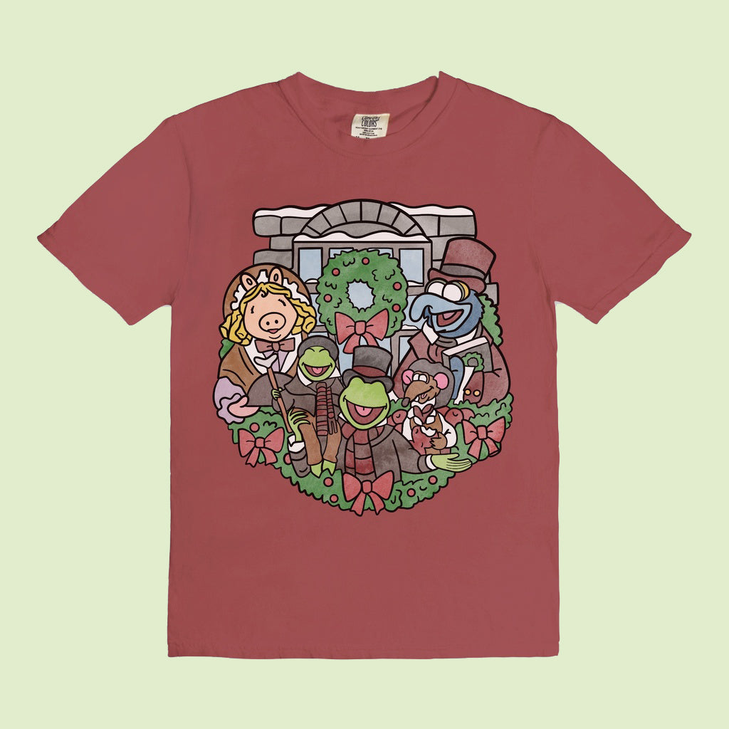 Caroling Muppets | T-Shirt