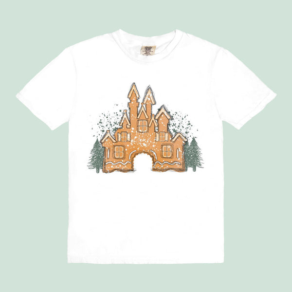 Gingerbread Castle | T-Shirt