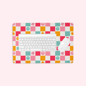 Checker Smiley | Desk Mat