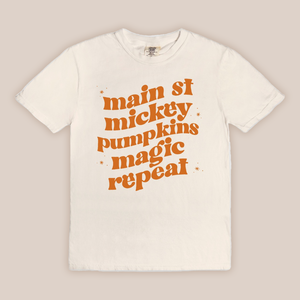 Main Street Mickey Pumpkins Magic Repeat | T-Shirt