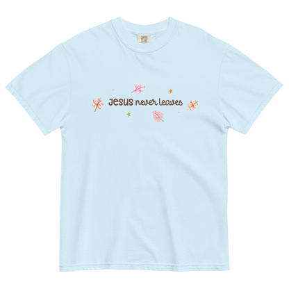 Jesus Never Leaves | T-Shirt