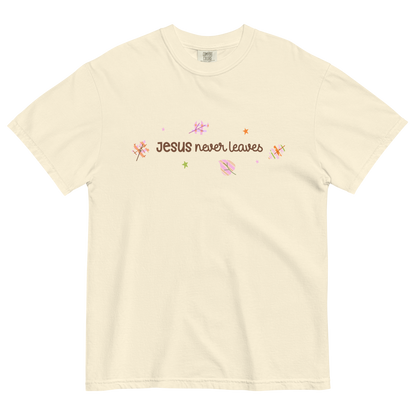 Jesus Never Leaves | T-Shirt