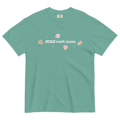 Jesus Never Leaves | T-Shirt