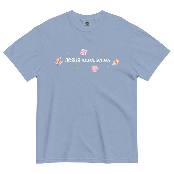 Jesus Never Leaves | T-Shirt