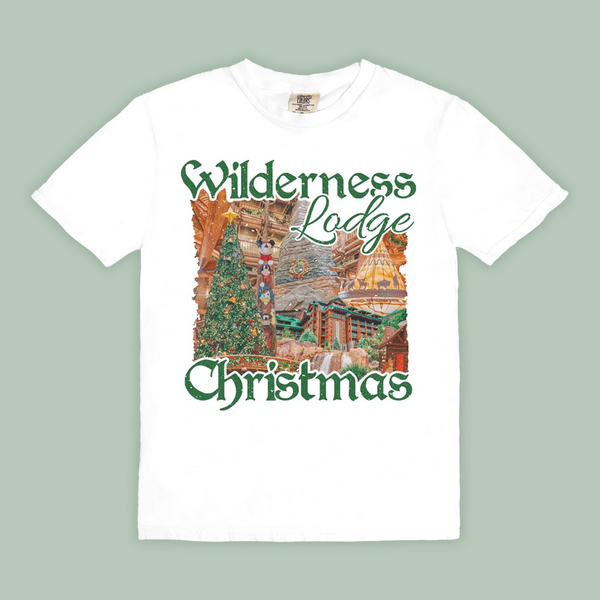 Wilderness Lodge Christmas | T-Shirt